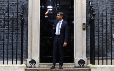 Rishi Sunak i službeno postao novi britanski pemijer