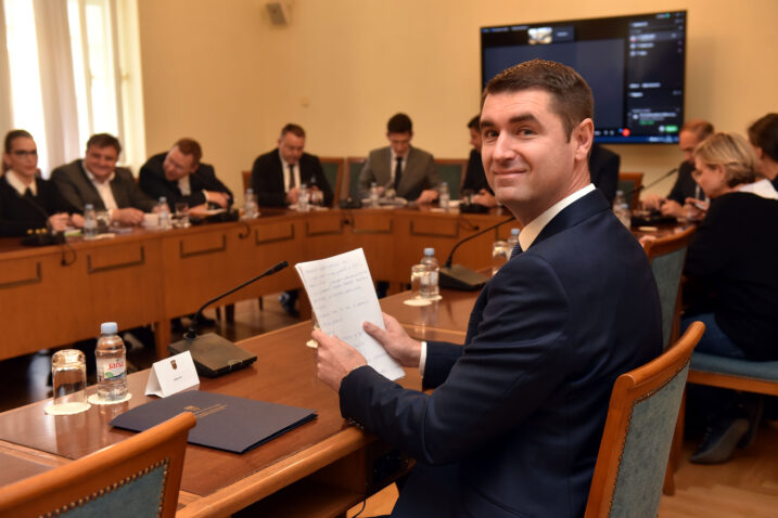 Filipović pred Odborom za gospodarstvo: Prodaja Ine je najveća greška hrvatske politike