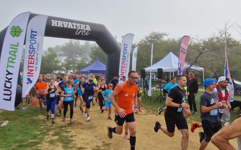 FOTO/VIDEO U Ninu započela utrka Lucky Trail serijala