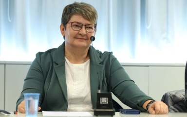 Vladinu ponudu o povećanju plaća prihvatio i Nezavisni sindikat zaposlenih u srednjim školama