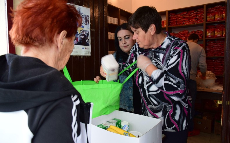 Zbog spleta nesretnih okolnosti i krize mnogi završavaju na rubu siromaštva