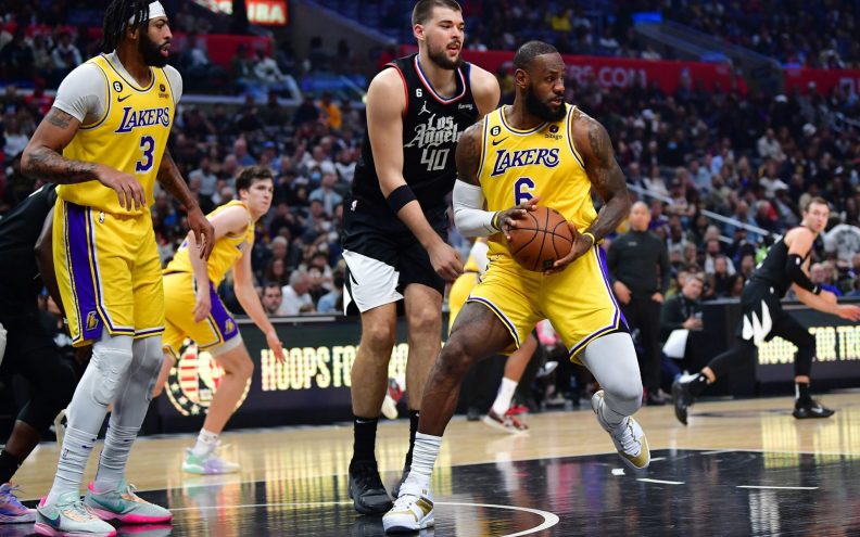 Ivica Zubac ubacio 10 poena u trijumfu nad LeBronom, Bojan Bogdanović 17 poena u porazu od Celticsa