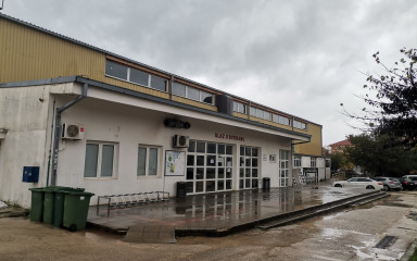 Sportski klubovi smješteni u školske dvorane