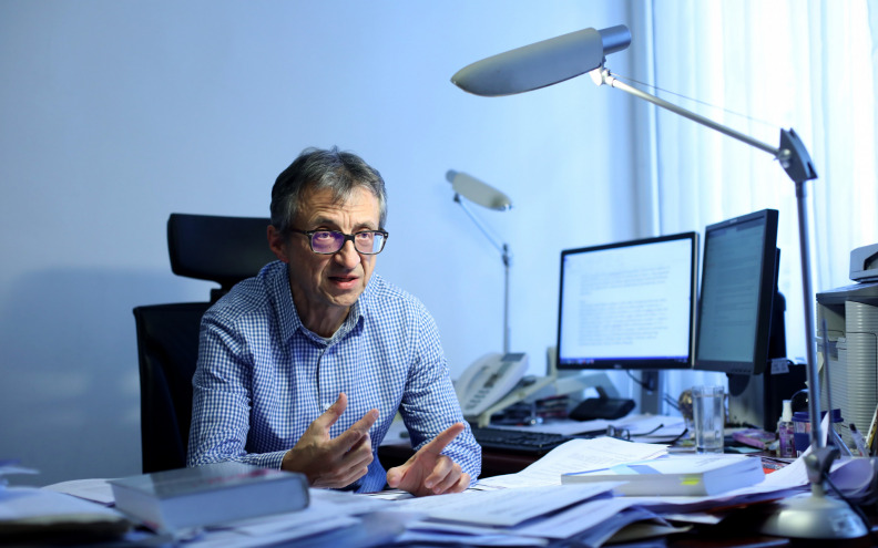 Stručnjak: Klauzulom o arbitraži vlada i MOL odriču se jurisdikcije državnih sudova