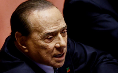 Berlusconi na kardiološkoj jedinici intenzive njege u milanskoj bolnici