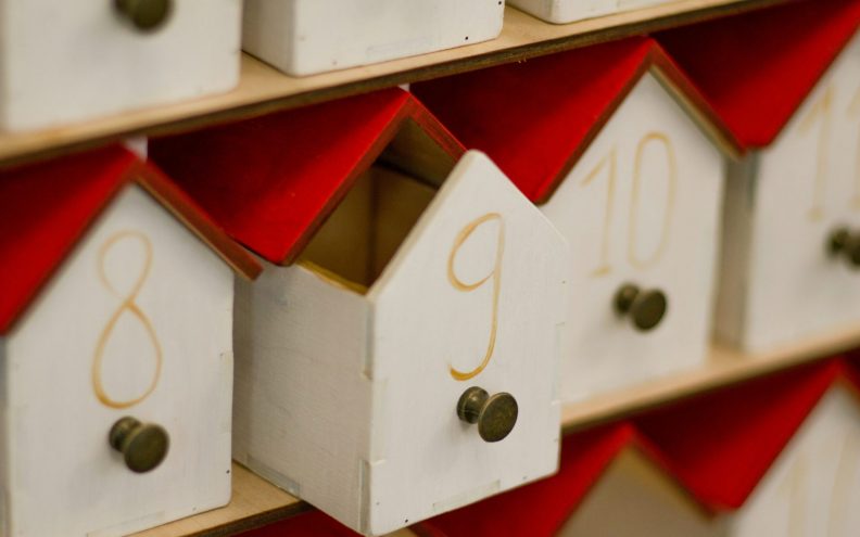 Prvi tiskani adventski kalendar izašao je prije 144 godine i bio je prilično jestiv