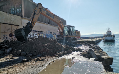 Sanacija gata i obalnog zida vrijedan 2 milijuna kuna