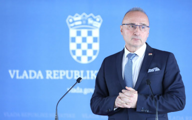 Grlić Radman: Vlada popravlja štetu od Milanovićevih izjava