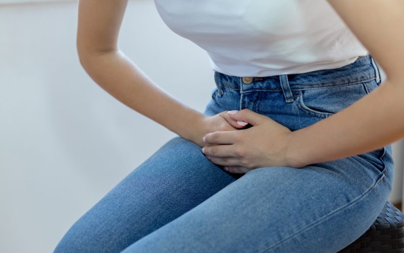 Urinarne infekcije predstavljaju značajan problem. Doktorica objašnjava što ih uzrokuje