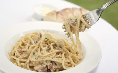 Recept za omiljenu carbonara paštu kojim štedite i vrijeme i novac