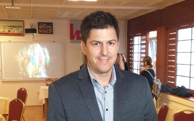 Šenoini ili Hektorovićevi paprenjaci?
