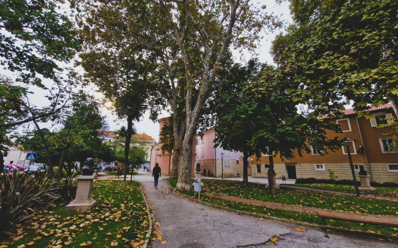 Četvrtak djelomice sunčan i topao, kiša moguća još samo ponegdje