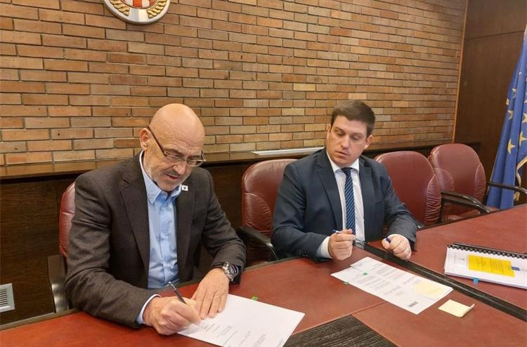 Potpisan ugovor za projekt rekonstrukcije Primorske ulice u Novalji