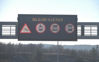 HAK vozačima iz smjera Dalmacije savjetuje silazak s A1 na čvoru Zadar Istok