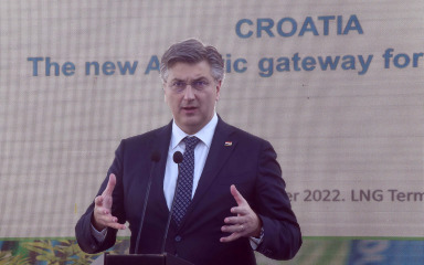 U Loparu otvorena nova sportska dvorana, Plenković rekao da je impresivna