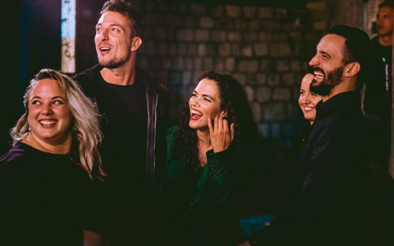 Gina predstavila spot za hit singl i novi prateći band The GeeGee's