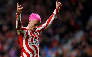 Atletico pobjedom nad Elcheom skočio na treće mjesto, Antoine Griezmann sve šokirao egzotičnom frizurom