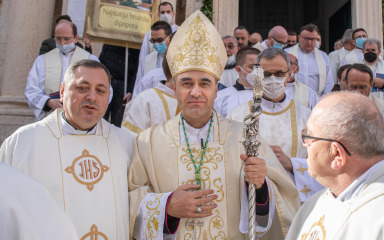 Betlehemsko svjetlo stiglo iz Svete Zemlje u Dubrovnik