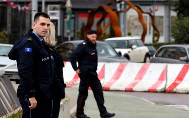 I Kosovo i Srbija traže međunarodnu zajednicu da pomogne u rješavanju situacije