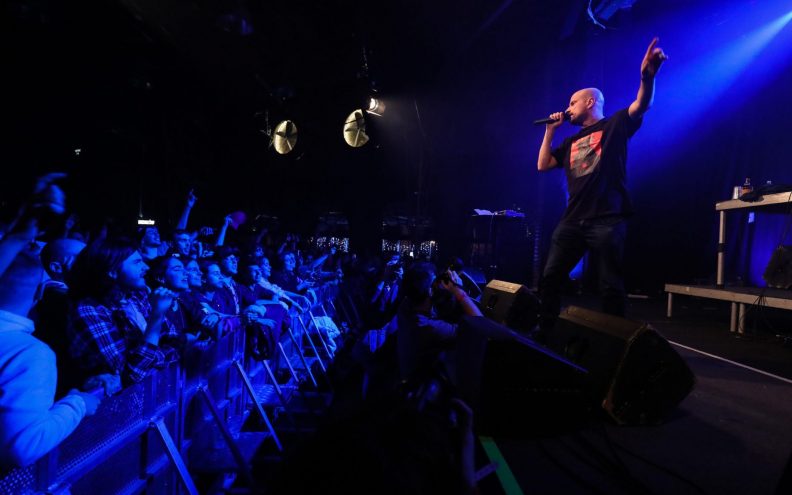 Vojko V preksinoć održao koncert u rasprodanoj Tvornici kulture