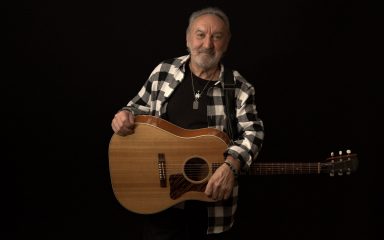 Emotivna balada »Žao mi je« Vladimira Kočiša Zeca