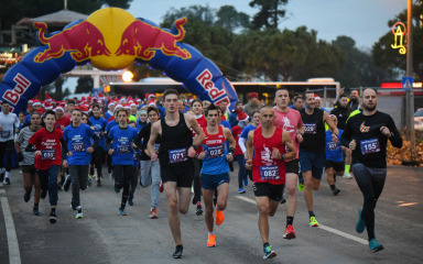 Čak 230 trkača sudjelovalo na Zadar Christmas runu
