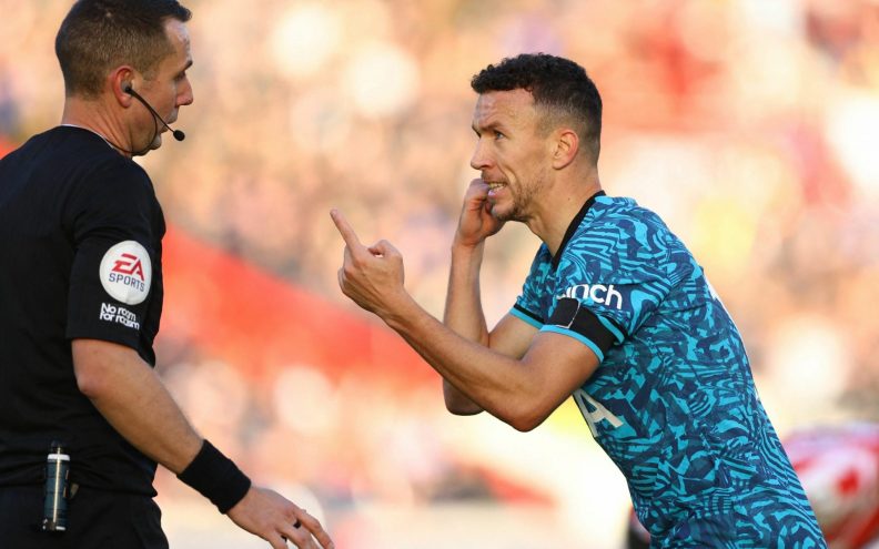 Ivan Perišić se nije dugo odmarao, odigrao je cijelu utakmicu za Tottenham koji je uzeo bod nakon 0:2