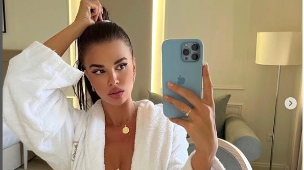 Ivana Knoll otputovala u New York: 