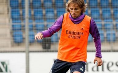 Luka Modrić se priključio treninzima Real Madrida, trenirao je zajedno s francuskim reprezentativcima