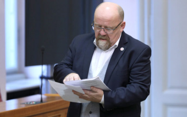 Saborska oporba: Uvoz raste, uvozimo čak i potrepštine za glodavce