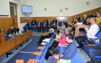 Dukić izdaje akt o obustavi proračuna