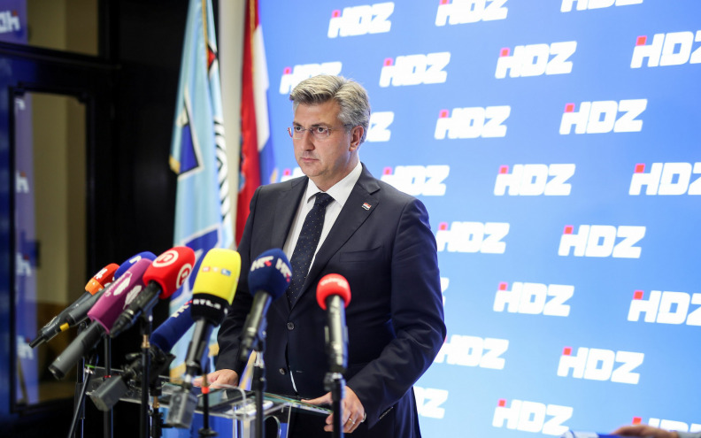 HDZ po popularnosti uvjerljivo na vrhu, ali bez koalicijskog potencijala