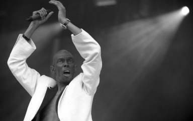 Umro je Maxi Jazz, legendarni pjevač Faithlessa