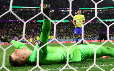 Dominik Livaković: Ne postoji škola za penale, ali potrebno je imati osjećaj, mirnoću i koncentraciju