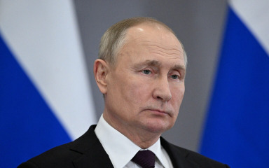 Putin obećava učiniti sve da bi se “konačno iskorijenio nacizam”
