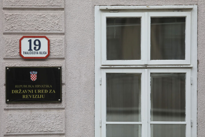 Svi središnji državni uredi priznali nepravilnosti u radu, slično je i u ministarstvima