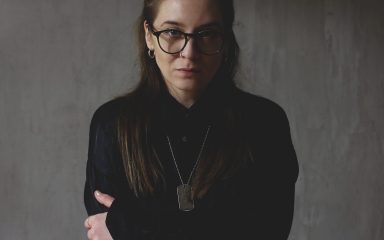 SUN U predstavlja drugi studijski album kao simbol turbulentnog vremena