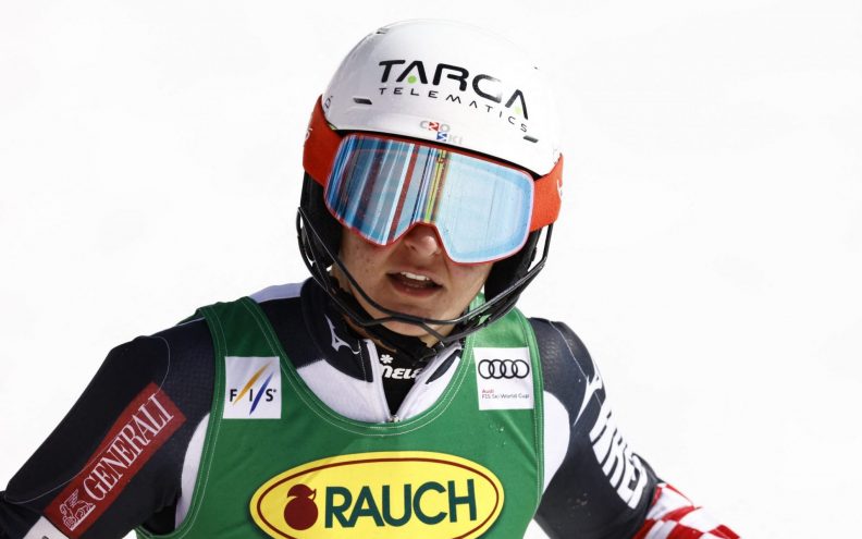 Michaela Schiffrin vodeća nakon prve vožnje veleslaloma u  Kranjskoj Gori, Zrinka Ljutić izborila drugu vožnju