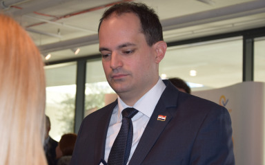 Malenica: “Premijer nije obuhvaćen istragom niti optužnicom, a sve informacije u medijima su neovlaštene”