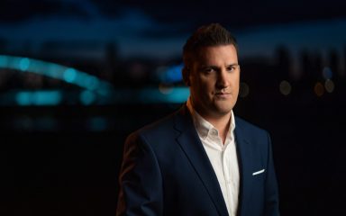 Domagoj Mikić, iskusni reporter Nove TV: “Kamere i mikrofon uz mene su još od srednjoškolskih dana”