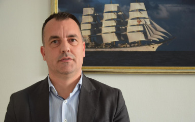 Grad je klubu dao novac, ali on je otišao na zatvaranje kredita i pozajmice