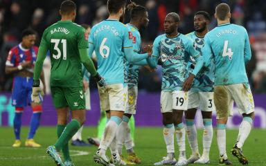 Southampton naših Duje Ćalete-Cara i Mislava Oršića, osigurao 4. kolo FA Cupa, time se ne može pohvaliti Bilićev Watford