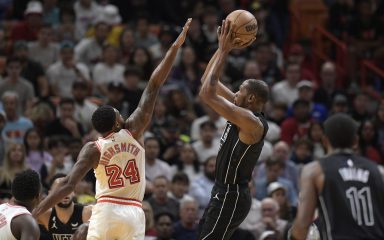 VIDEO Izostao dvoboj vodećih strijelaca lige, Kevin Durant preskočio Dominiquea Wilkinsa na vječnoj  ljestvici strijelaca
