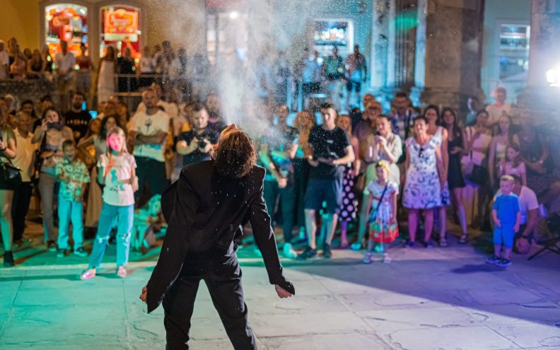 Devin Juraj najavio prvi samostalni koncert: sutra se očekuje jedinstven nastup