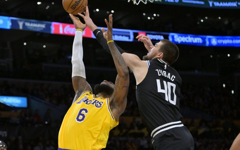 Dario Šarić je odigrao sjajnu partiju u pobjedi nad Hornetsima, LeBron s 46 poena postavio novi rekord