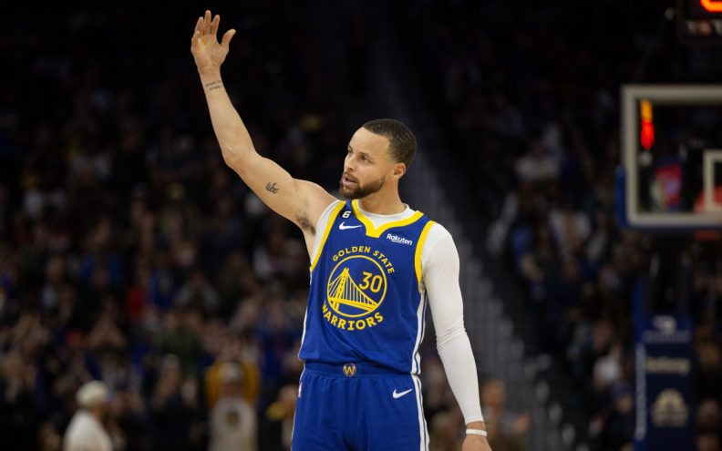 VIDEO Stephen Curry dobio 25 tisuća dolara kazne pa zabio 35 poena, Giannis s 41 poenom umirio Pacerse