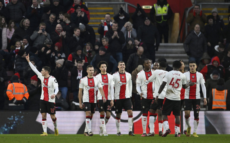 Southampton se pridružio premireligašima u osmini finala, Oršiću 63 minute