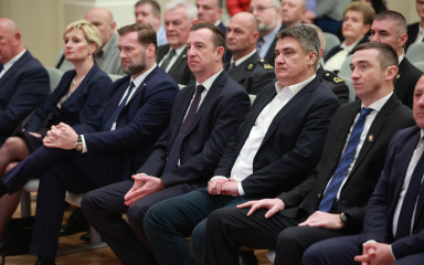 Milanović: “Plenković pljuje hrvatske građane u francuskim medijima”