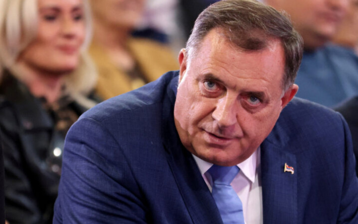 Dodik tražio od Putina da se u VS UN-a ukinu odluke visokog predstavnika Schmidta