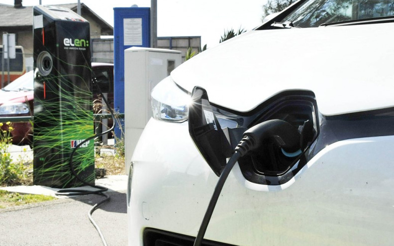 Od Nove godine šok za vlasnike električnih automobila u Hrvatskoj